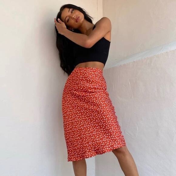 Glassons Red Floral Silk Satin Elastic Waist Flare Pencil Midi Slip Skirt Size 8 - Picture 1 of 6